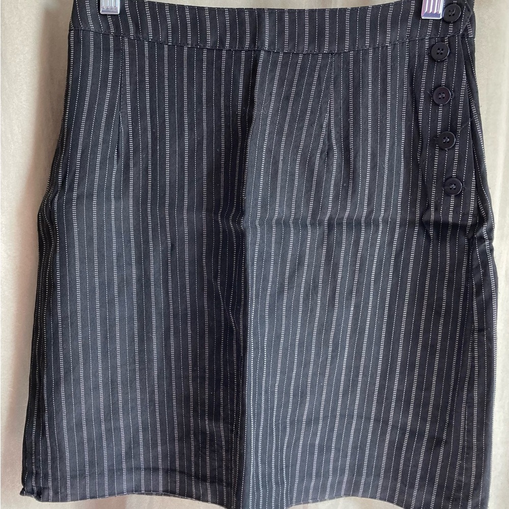 Vintage Black Pinstriped Mini Skirt Size 10